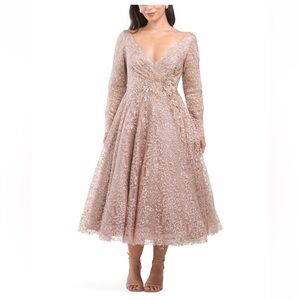 MAC DUGGAL Embellished dress